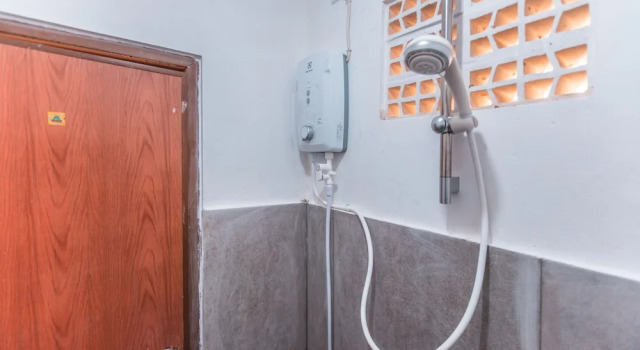 Студия Deluxe OYO 947 Angel Home Stay Syariah Near Atrium Pondok Gede, Museum Monumen Pancasila, Taman Mini