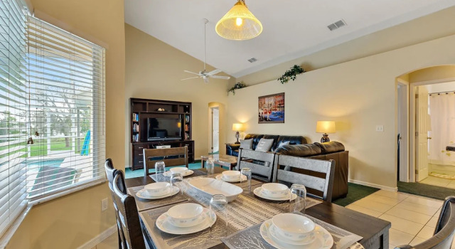 5 Bed Large Pool and Games Room #801