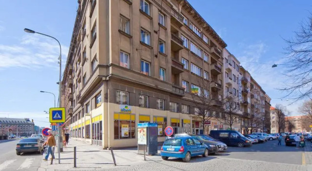 Трёхместный номер Standard Hotel Meda of Museum Kampa