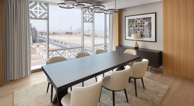 Двухместный люкс Diplomatic Crowne Plaza - Jeddah Al Salam by IHG