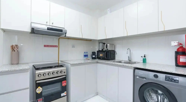 Апартаменты Premium PVH - Canal Frontage 1BR - Millennium