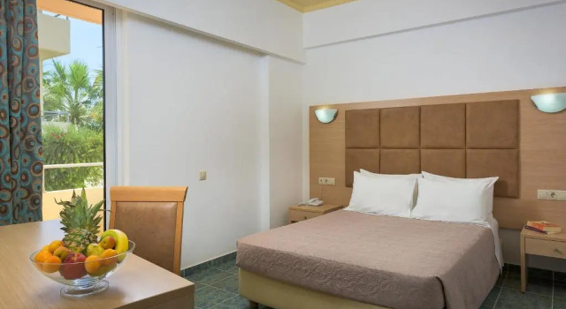 Двухместный номер Standard Memphis Beach Hotel