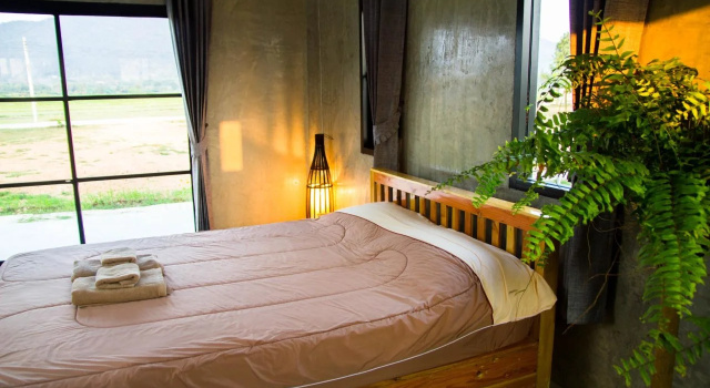 Santitham Home Farm Stay, Réserver Séjour à la ferme Muang Kham Thaïlande