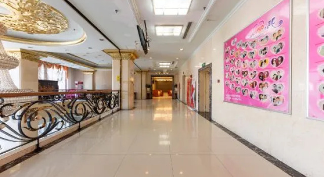 Cangzhou Hongtai Hotel, Book Hotel Cangzhou Hebei