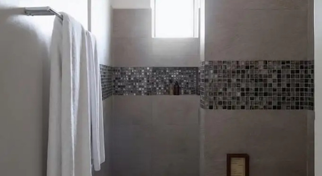 Люкс Azura Boutique Hotel