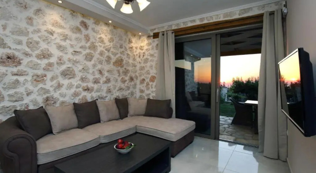 Goudis suites, Забронировать Отель Отели периферии Ионических островов с парковкой, Парковка