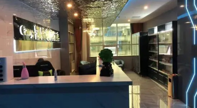 Kairui E-sports Hotel, Prenota Hotel Hotel a Chenzhou con parcheggio, Parcheggio