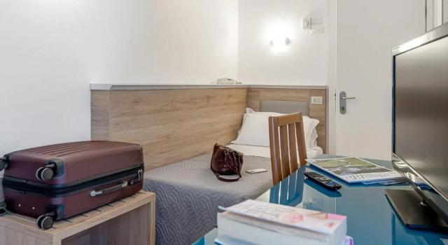 Одноместный номер Hotel Adria