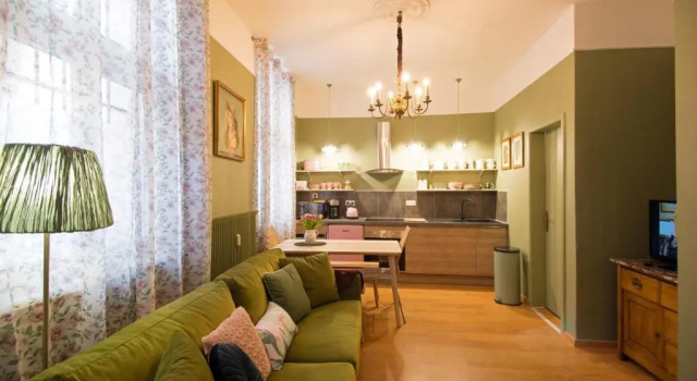 Апартаменты " Mademoiselle " 17 Boulevard du Champ de Mars