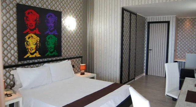Majestic Luxury Hotel Spa & Beach, Book Resort Hotels in Castro di Lecce with a Pool, Swimming Pool