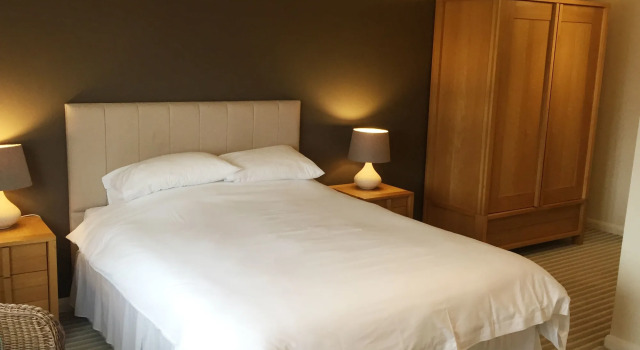 The Waterfront Inn