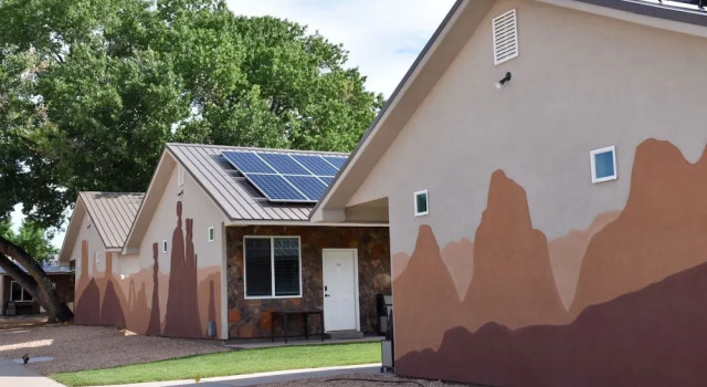 Zion's Camp and Cottages