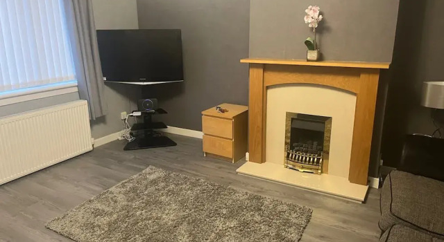 3 Bedroom House Ideal for Contractors Sleeps 6, Забронировать Дом для отпуска Виллы Стратклайда, Вилла