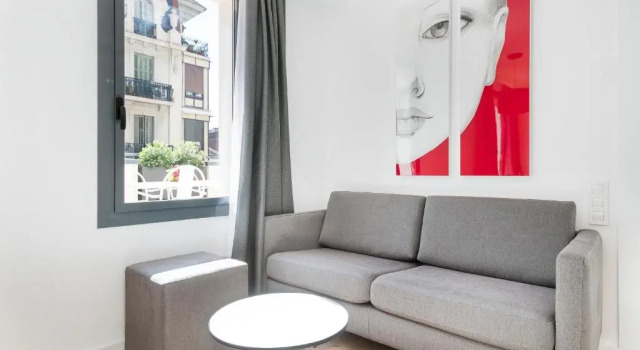 Апартаменты Luxury Murmuri Residence Mercader