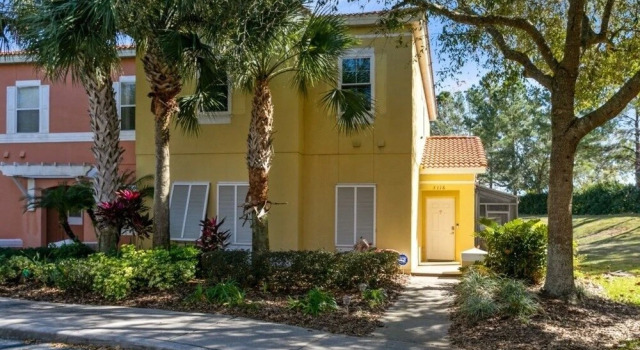 Newly Upgraded Modern 4br/3br Private Pool Th 4 Bedroom Townhouse by RedAwning, Buchen Sie Ferienhaus Hotels in Four Corners mit Pool, Schwimmbad