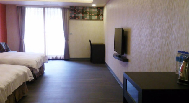 Crystal Hotel