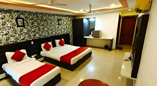 Семейный номер Standard Hotel Sadbhav