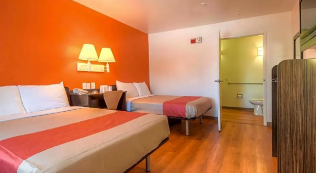 Номер Standard Motel 6-Chula Vista, CA - San Diego