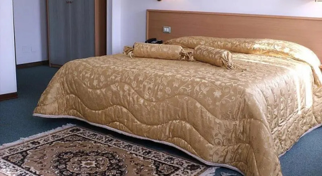 Standard Doppel Zimmer mit Balkon Hotel Etruria