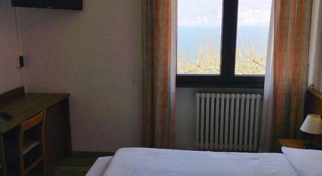 Трёхместный номер Standard с видом на озеро Hotel S.Maria