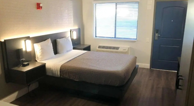 Номер Standard Motel 6 Sacramento CA Natomas