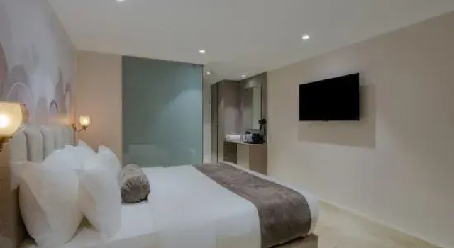 Номер Standard Hotel The Grand Suites