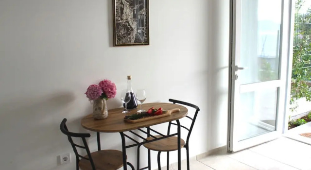 Студия Economy Blue Mediterranean Apartments
