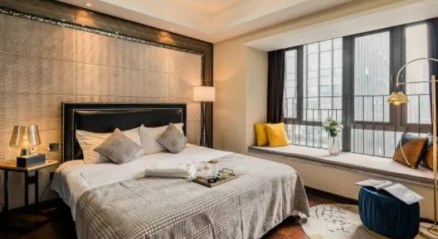 Люкс Мансарда с 3 комнатами Chengdu Yueyi Suites Apartment