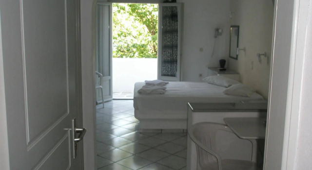 Ampeli Rooms, Prenota Hotel Paroikia Paro