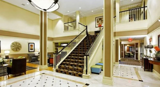 Holiday Inn Express Hotel & Suites Evansville
