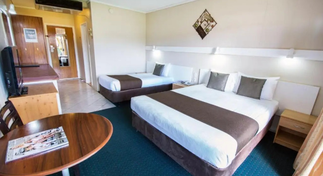 Двухместный номер Deluxe Elkira Court Motel