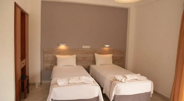 Villa Argiris, Book Villa Villaer i Avliotes, Villa