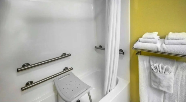 Люкс Comfort Suites Prestonsburg West