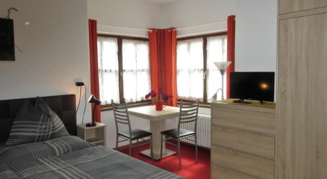 Studio Apartments Haus Schneider, Rezerwuj Apartament Hotele w Salzburg z parkingiem, Parking