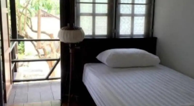 Номер Superior Niwas Ayutthaya