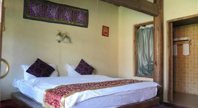 Wenxin Xiaozhu Inn, Prenota Hotel Hotel a Lijiang con parcheggio, Parcheggio