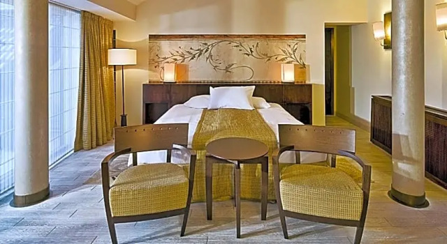 Номер Deluxe Mamaison Le Regina Boutique Hotel