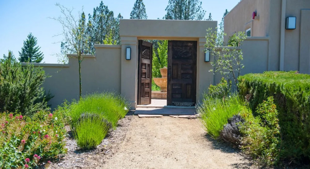 Valley of the Moon Estate by RedAwning, Забронировать Отель Глен-Эллен Wine Country - Northern California