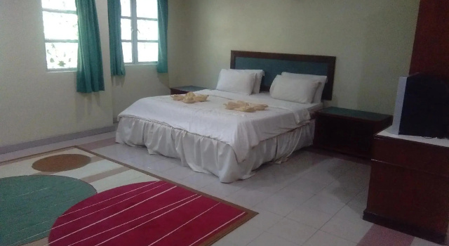 Двухместный полулюкс Arwana Inn