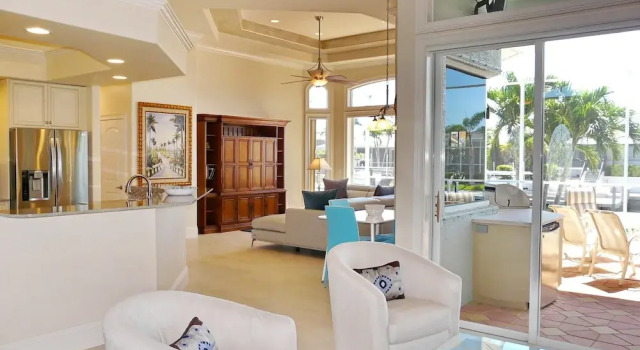 Коттедж Pet-friendly waterfront home with heated pool and spa
