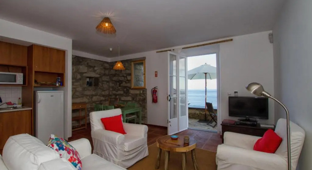 Коттедж c 1 комнатой Casa do Lado