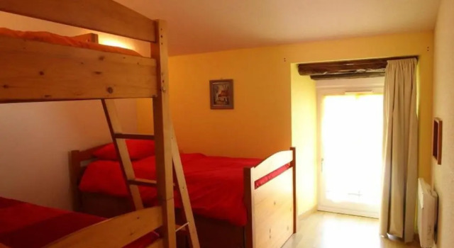Gîte Langeac, 3 pièces, 4 personnes - FR-1-582-124, Réserver Hôtel Langeac 