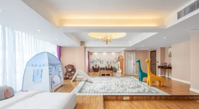 Семейный тент Baby Enjoy 018 Kids Paradise
