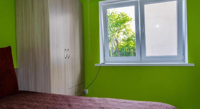 Апартаменты Colourfull fence apartment
