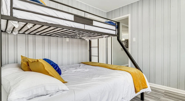 Modern Home ~ 6 Mi to Downtown Indy: Pets Welcome!, Reserva ahora Hotel Indianápolis Indiana