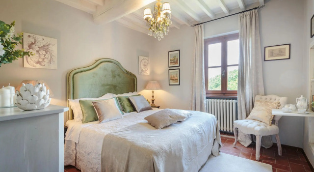 Bocciolo Stone Farmhouse