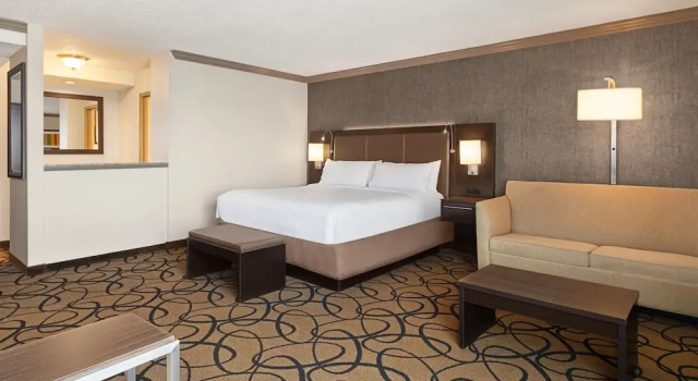 Двухместный люкс Holiday Inn Boston - Cambridge Area by IHG