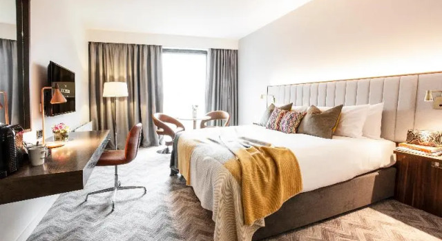Двухместный номер Executive The Address Citywest