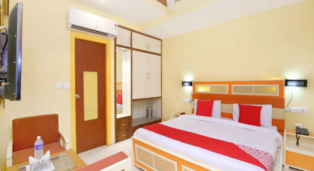 OYO 16949 Hotel Indiano, Varaa Hotelli Hotellit Chandigarh Region aamiaisella, Aamiainen