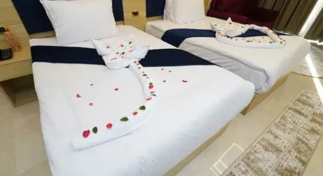 Люкс Pyramids Khan Hotel
